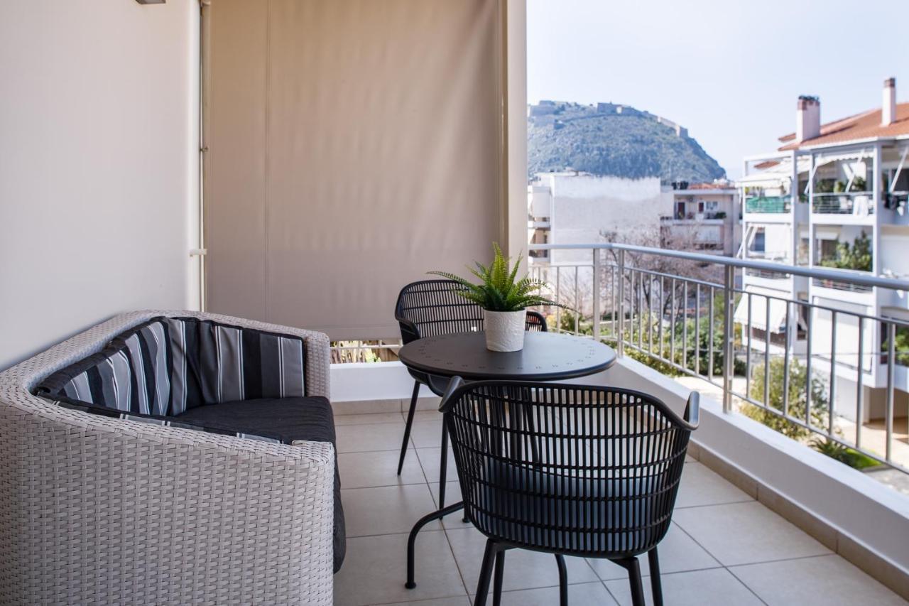 Living In Nafplio Urban Chic Apartments Екстериор снимка